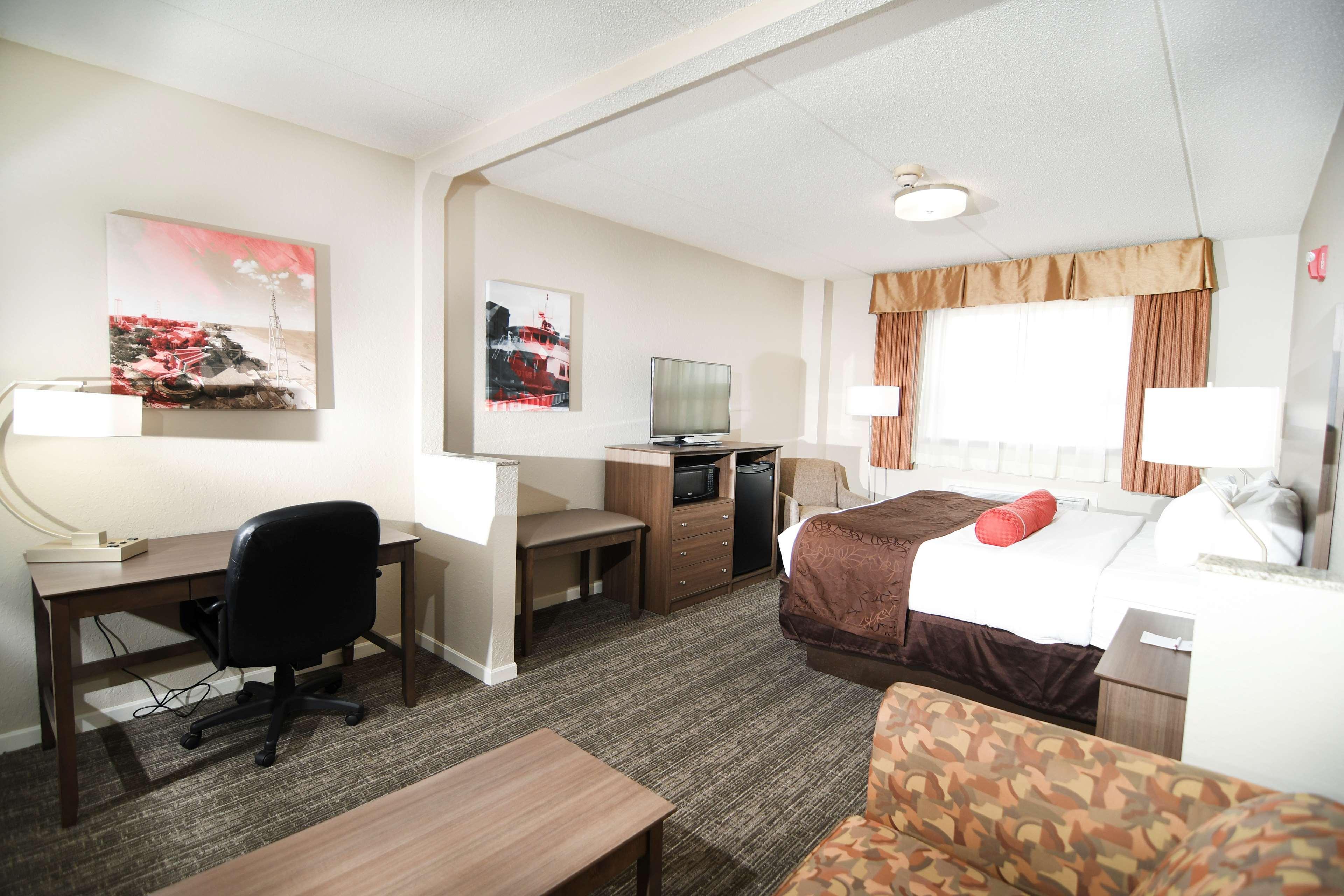 Best Western Plus Sandusky Hotel & Suites Extérieur photo
