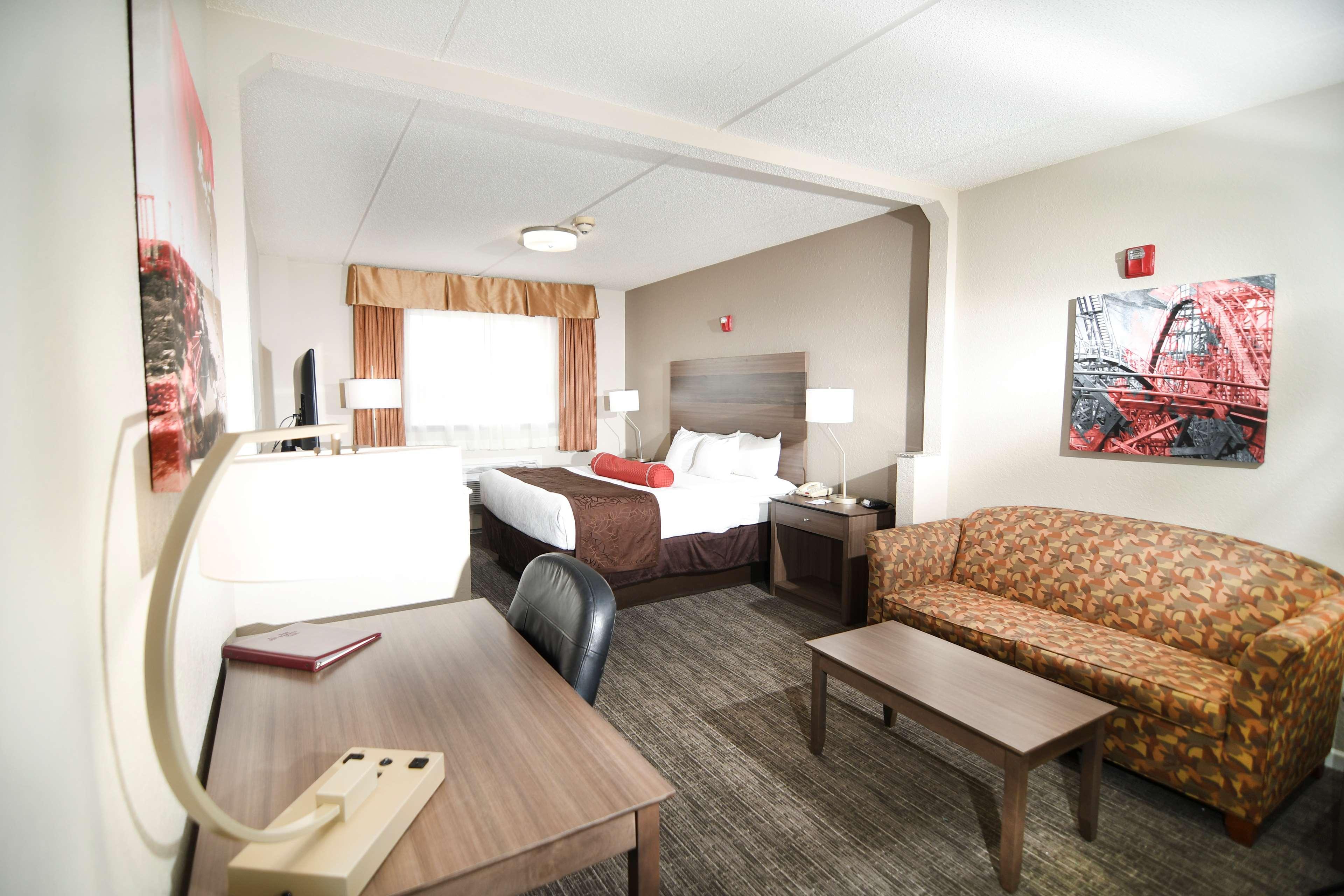 Best Western Plus Sandusky Hotel & Suites Extérieur photo