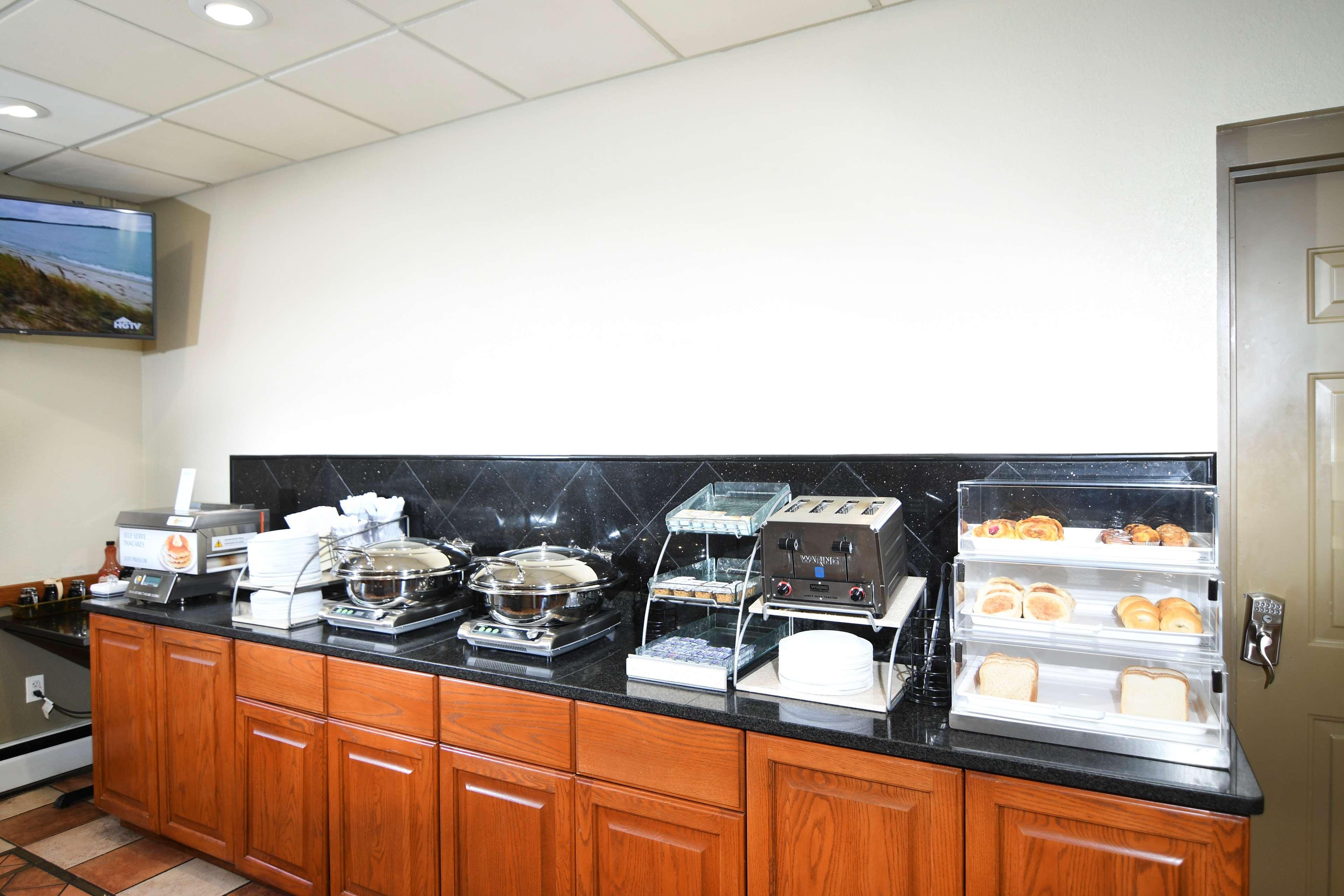 Best Western Plus Sandusky Hotel & Suites Extérieur photo