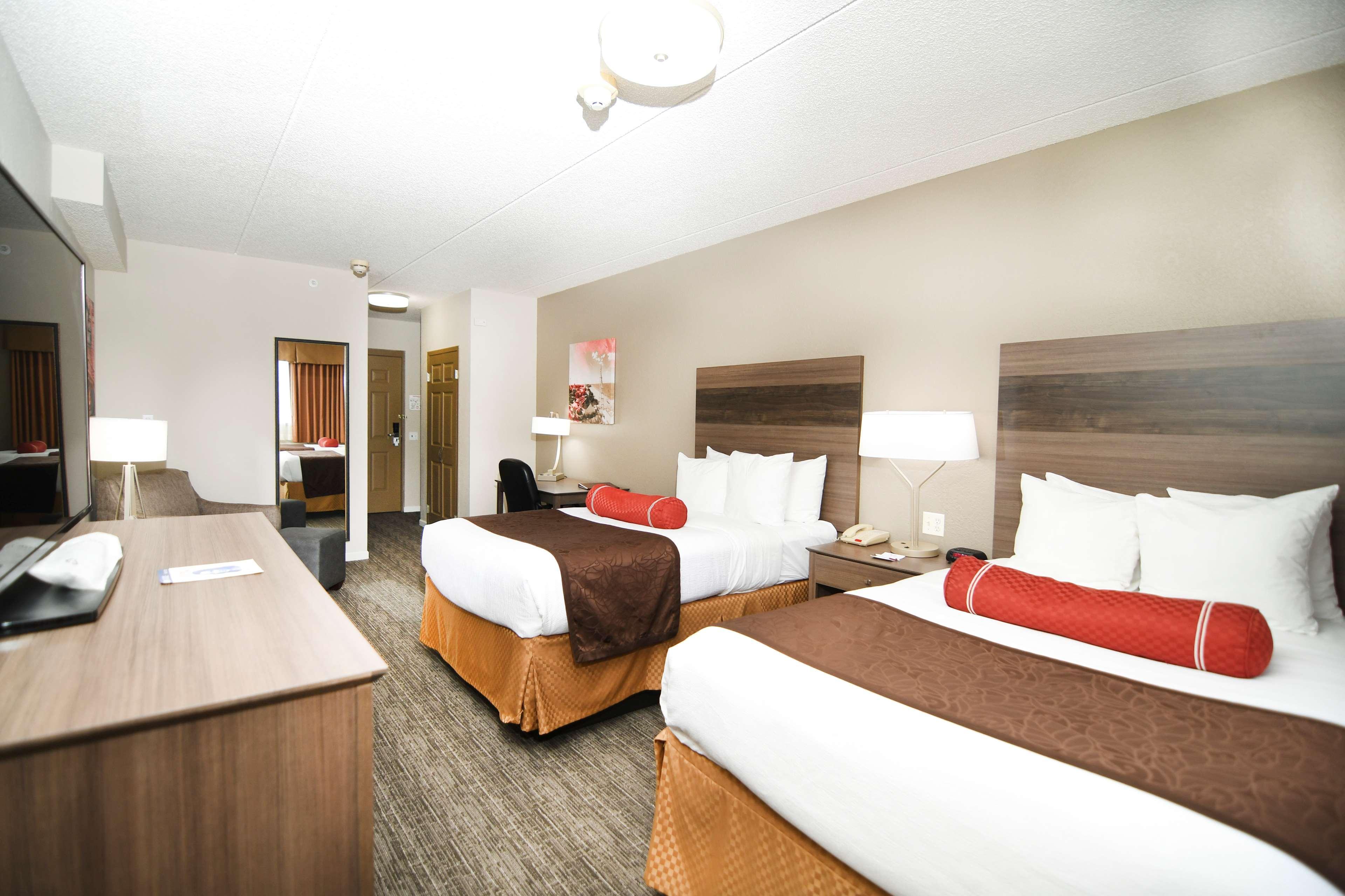 Best Western Plus Sandusky Hotel & Suites Extérieur photo